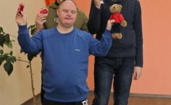 А вот и подарки!